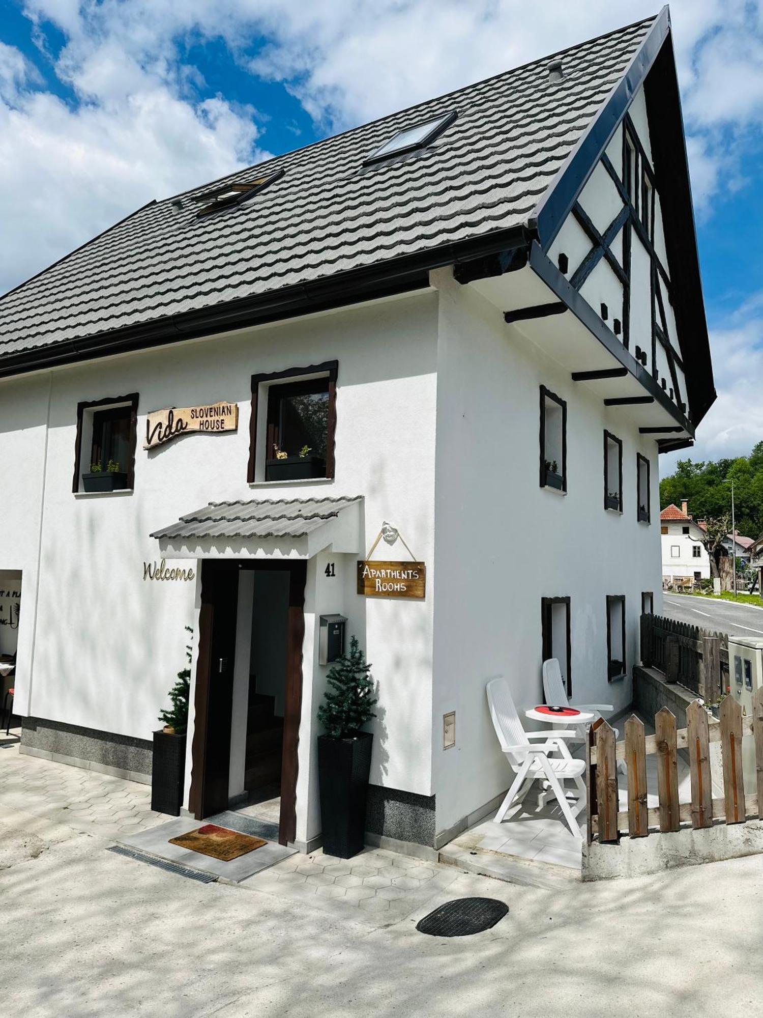 Slovenian House Vida ブレッド エクステリア 写真