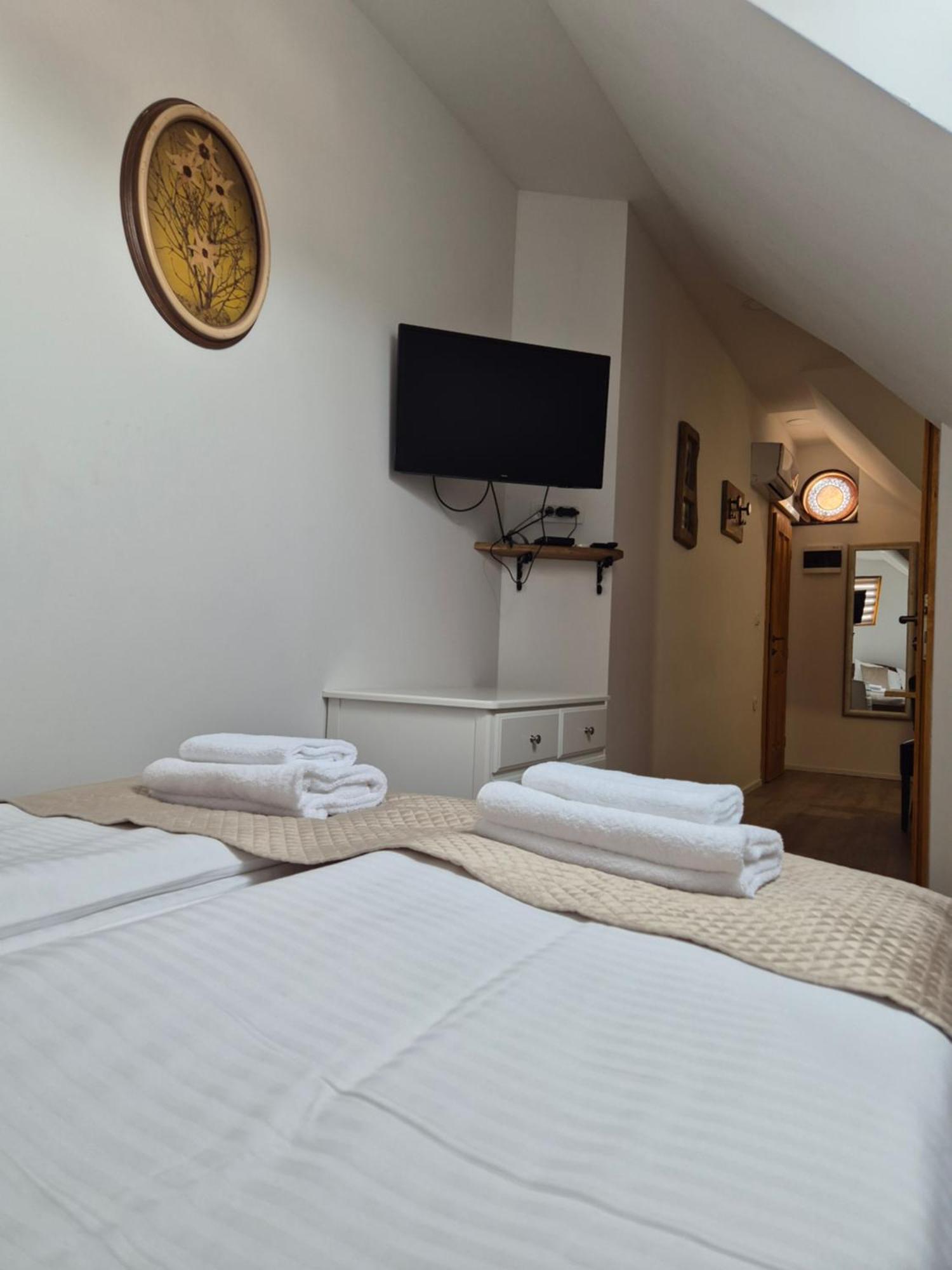 Slovenian House Vida ブレッド エクステリア 写真