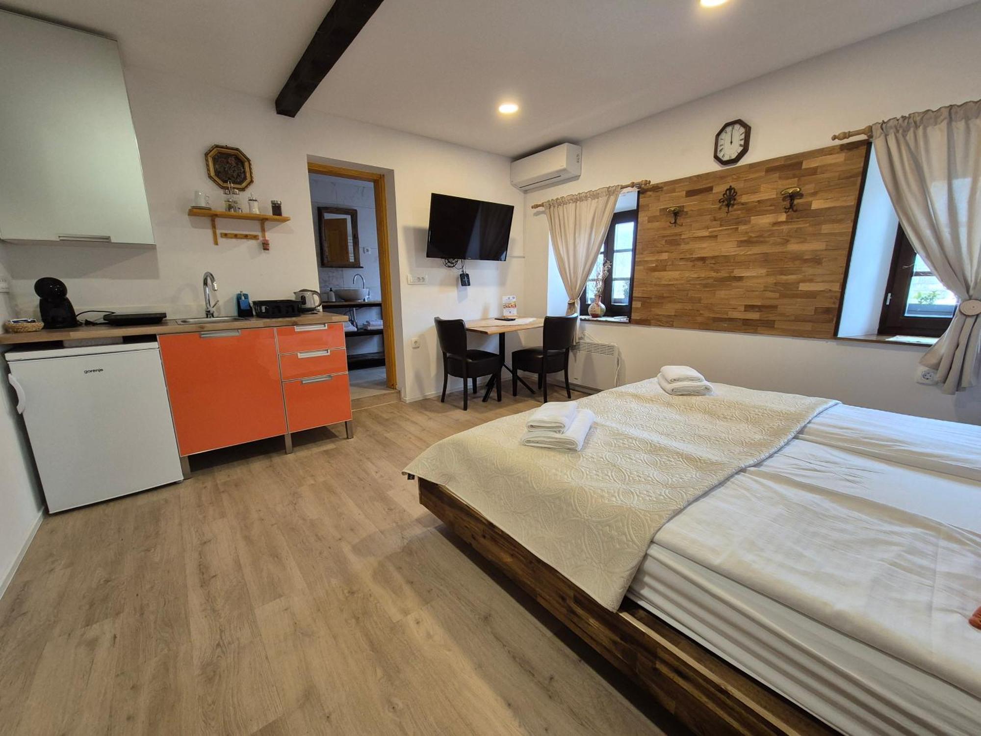 Slovenian House Vida ブレッド エクステリア 写真