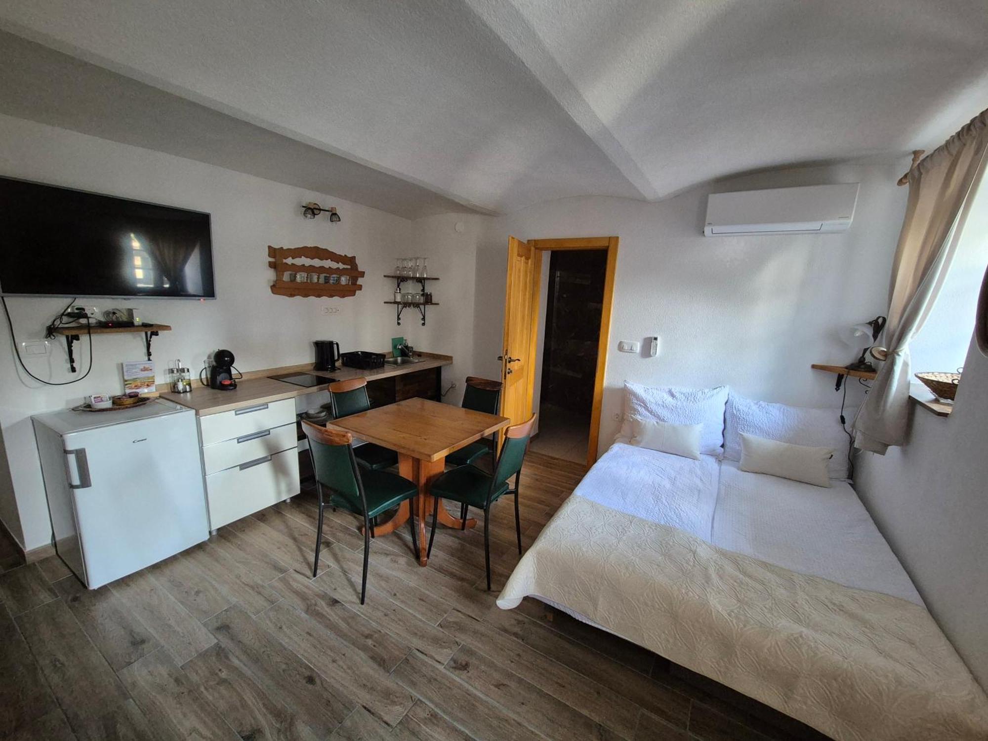 Slovenian House Vida ブレッド エクステリア 写真